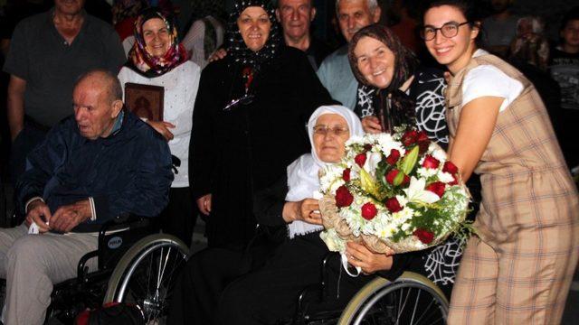 İlk hac kafilesi yurda döndü