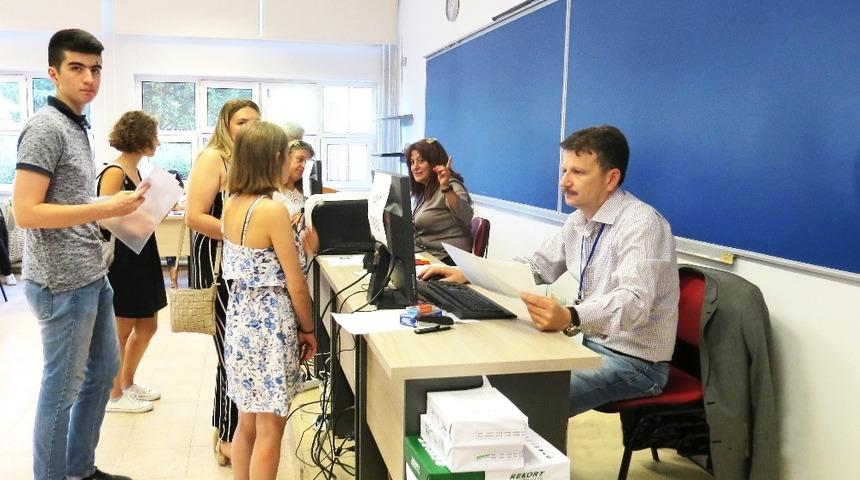 Eskişehir Teknik &Uuml;niversitesi&rsquo;nde kayıt heyecanı