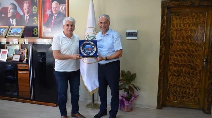 Eski Belediye Başkanı Sakallı&rsquo;dan Başkan Yaman&rsquo;a ziyaret