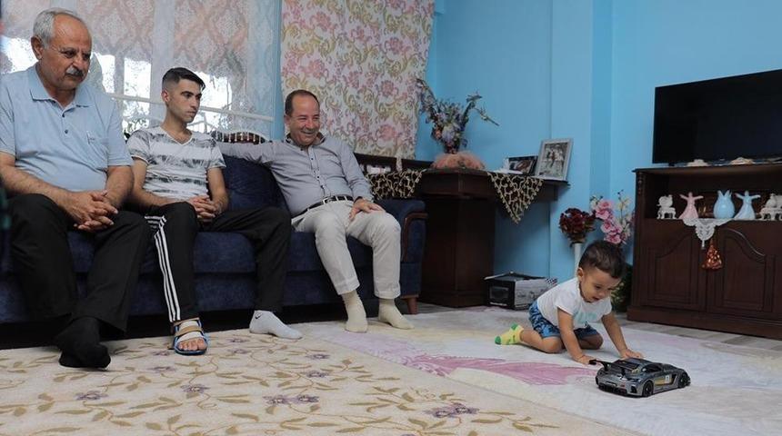 Jandarma Uzman &Ccedil;avuş Uğurlu&rsquo;ya ge&ccedil;miş olsun ziyareti