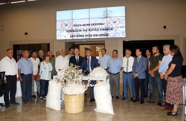 Adana’da yılın ilk kütlü pamuk satışı yapıldı