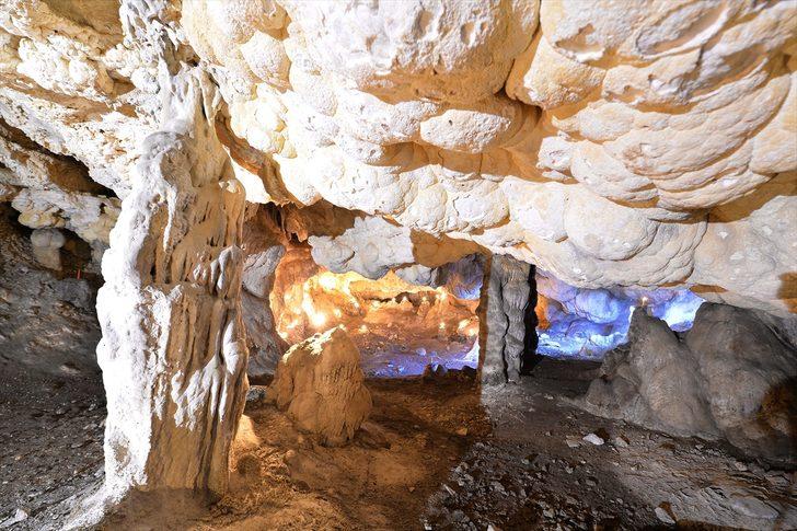 Sarp kayalıklardaki eşsiz güzellik: Elmalı Mağarası G3