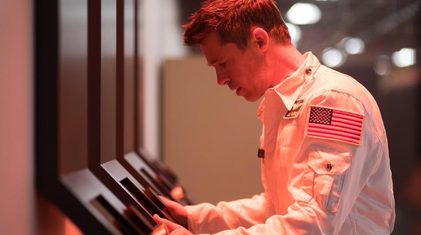 Yıldızlara Doğru (Ad Astra) filminden Türkçe afiş yayınlandı