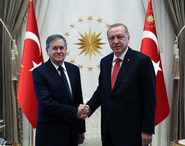 ABD Büyükelçisi, Erdoğan'a güven mektubu sundu