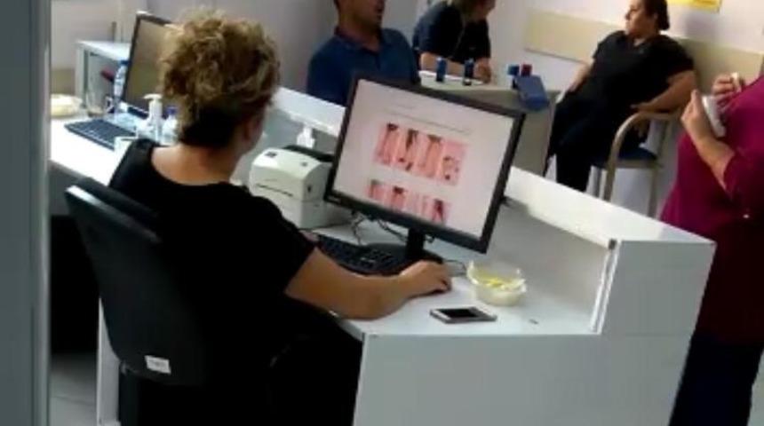 Hastanedeki kayıt g&ouml;revlisi hakkında disiplin soruşturması başlatıldı