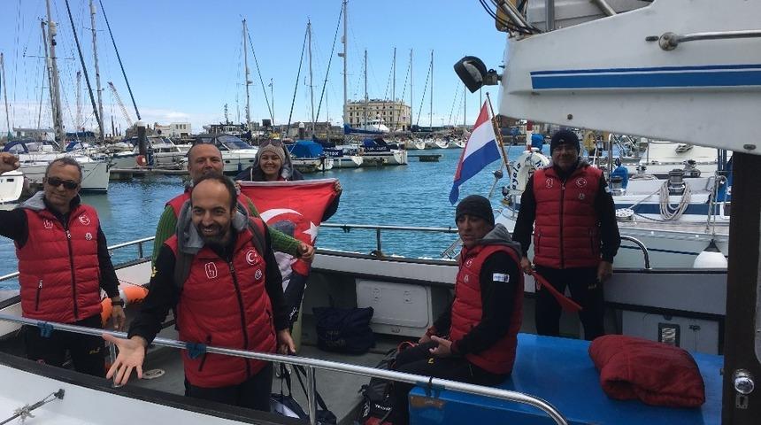 Mersin&rsquo;den Kıbrıs&rsquo;a y&uuml;zecekler