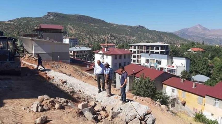 Başkan Dündar park yapımını yerinde inceledi