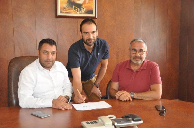 Sorgun Belediyespor’da toplu imza töreni