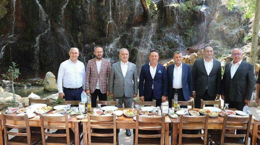 &Ccedil;ukurova Belediyeler Birliği Pozantı&rsquo;da toplandı