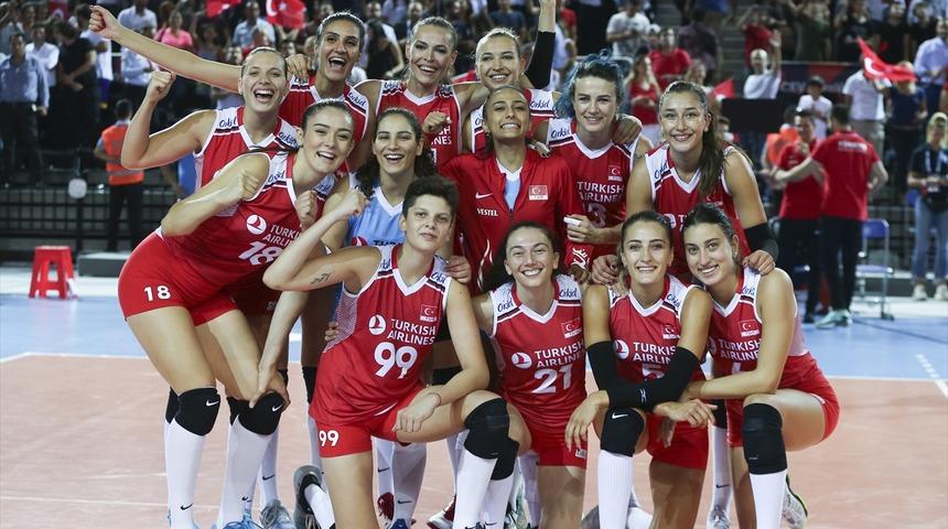 Türkiye 3 - 0 Fransa (2019 Avrupa Kadınlar Voleybol Şampiyonası)