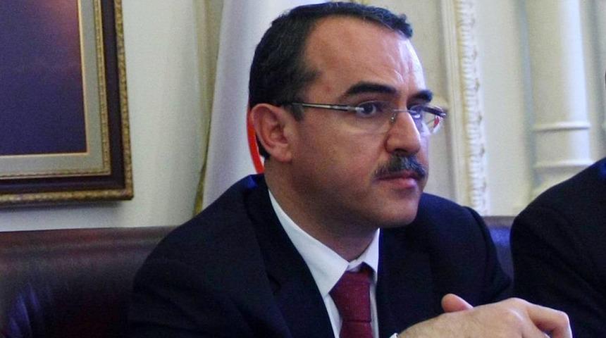 Sadullah Ergin: Yerel seçimler gündemde değil