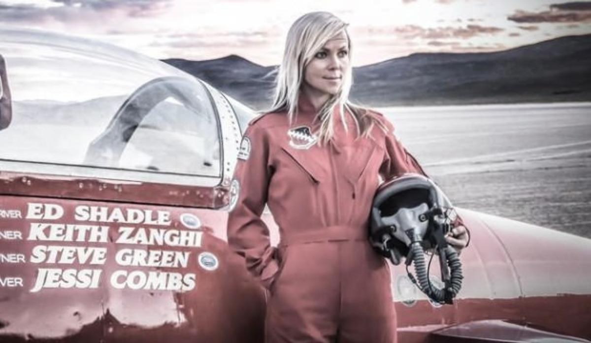 &Uuml;nl&uuml; yarış&ccedil;ı Jessi Combs 640 kilometre hız rekoru kırmaya &ccedil;alışırken hayatını kaybetti