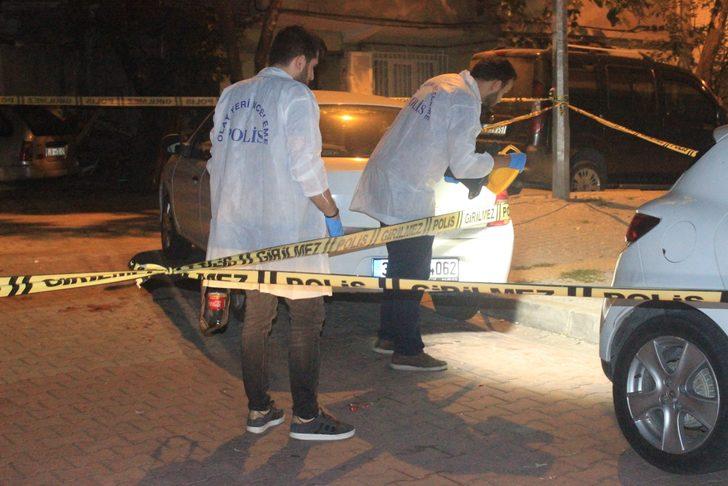 İstanbul'da çarşaflı saldırgan dehşeti! Çekirdek yiyen guruba kurşun yağdırdı! G1