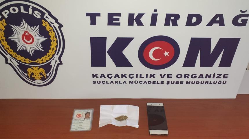 FETÖ’den ihraç edilen polis uyuşturucu ve sahte kimlikle yakalandı