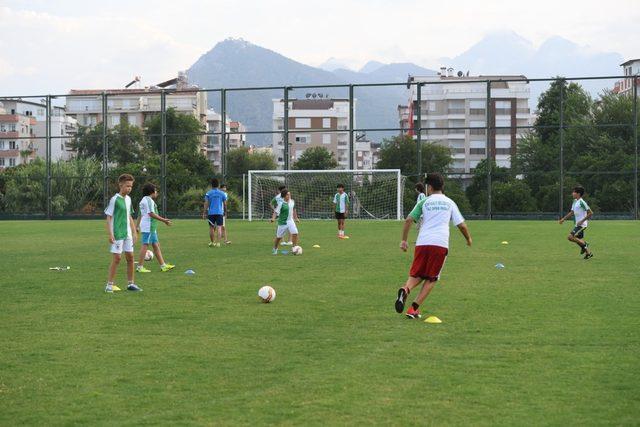 KONSEM Yaz Okulunda 2 bin 283 öğrenci kurs gördü