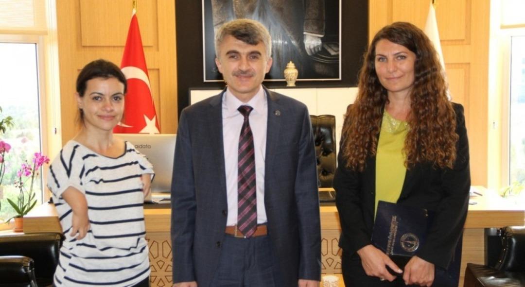 Rekt&ouml;r Uysal, kişi ve kurum temsilcilerini kabul etti