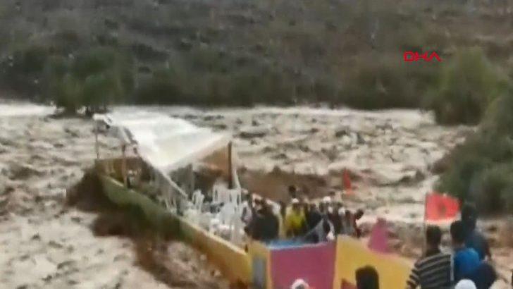 Fas’ta sel stadı yıktı, 7 kişi hayatını kaybetti