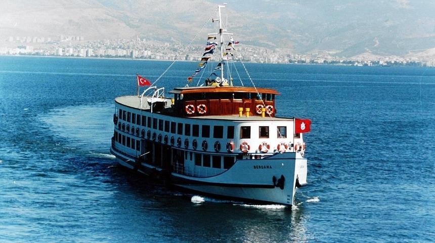 Nostalji Vapuru İzmir K&ouml;rfezinde sefere &ccedil;ıkıyor