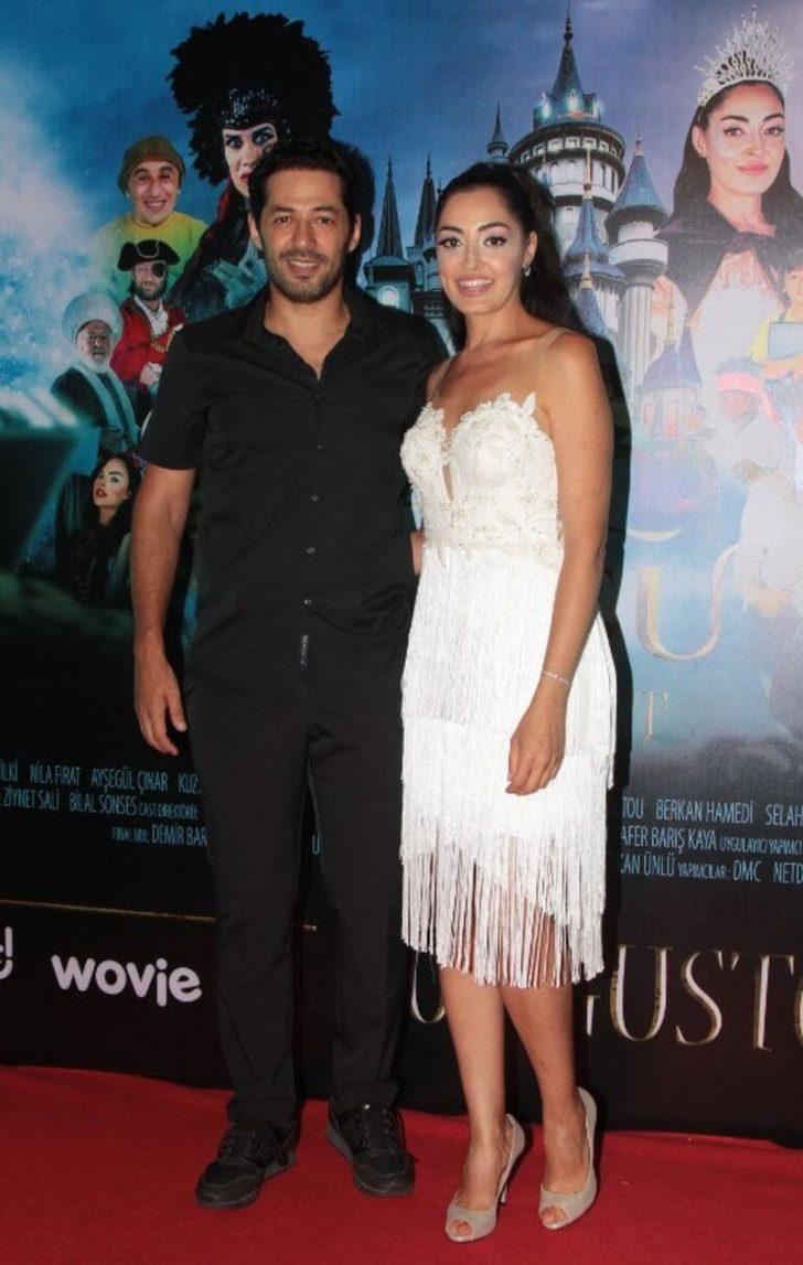 Masal Şatosu: Sihirli Davet filminin galasına ünlüler akın etti G3