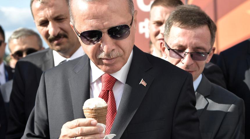 Rus yapımı insansı robot Erdoğan'ı tanımadı