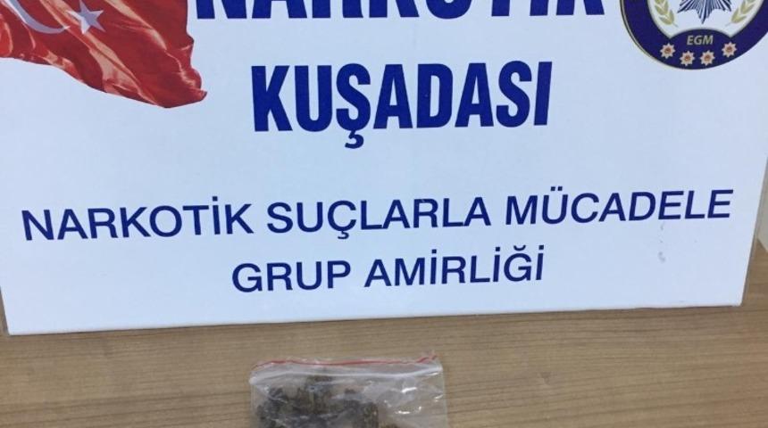 Kuşadası&rsquo;nda uyuşturucu operasyonu