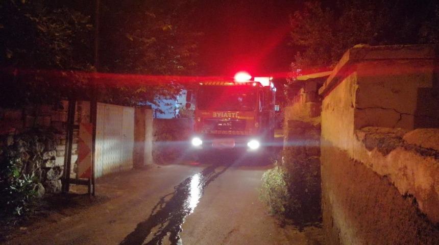 M&uuml;stakil evde &ccedil;ıkan yangın korkuttu