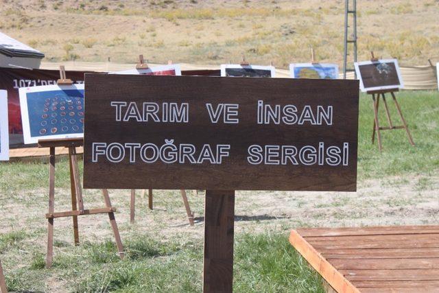 Ahlat’ta 10. Tarım ve İnsan Fotoğraf Sergisi