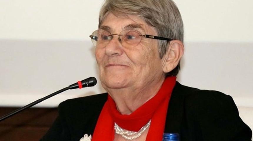 Canan Karatay'a g&ouml;re mutfağınıza almamanız gereken gıdalar