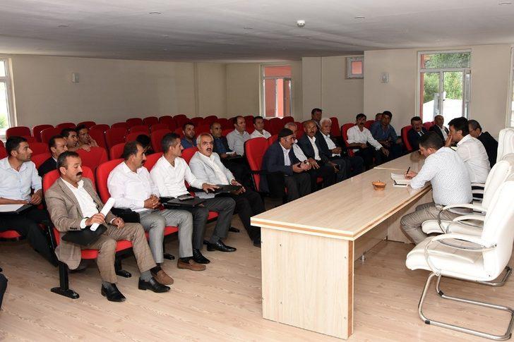Başkan Şeylan muhtarlarla istişare toplantısı gerçekleştirdi G3