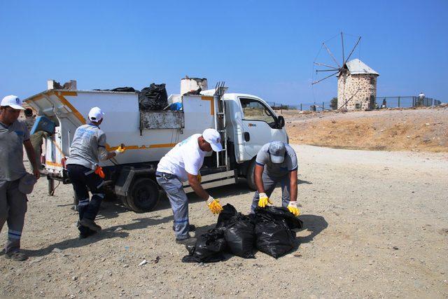 Bodrum'da hükümlülerden çevre temizliği