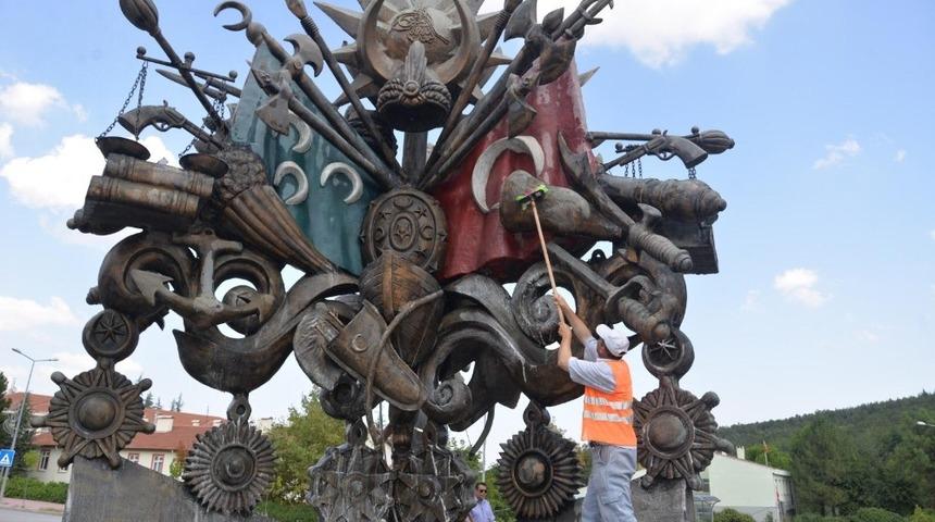 3 boyutlu Osmanlı Arması&rsquo;nın temizliği yapıldı