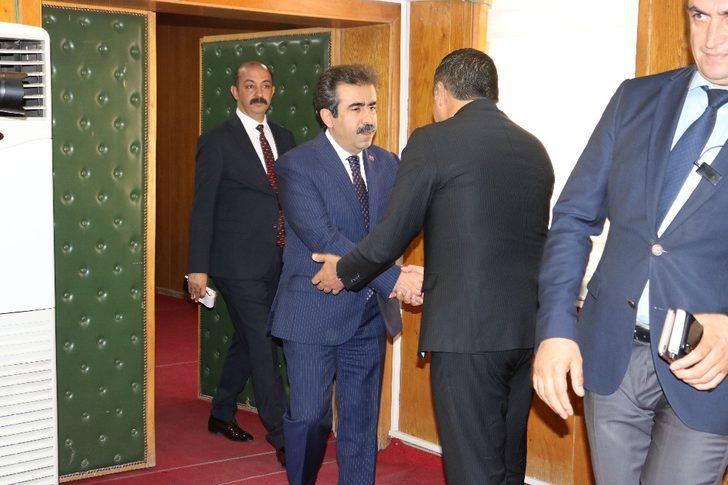 DESOB başkanı ve yönetiminden kayyuma destek ziyareti G2