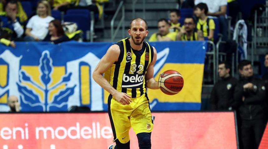 Darüşşafaka Tekfen Sinan Güler'i kadrosuna kattı