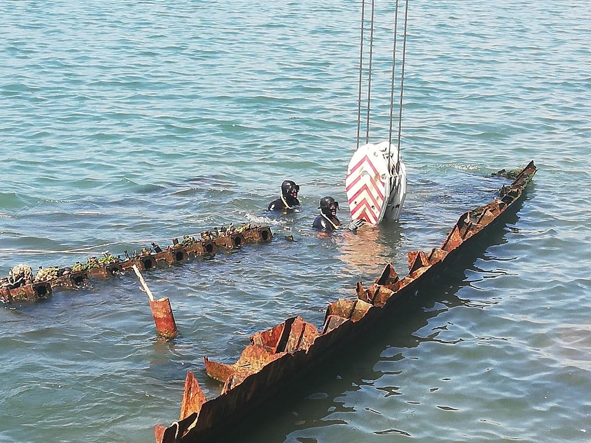 Zonguldak'ta batık gemiyi &ccedil;ıkartma &ccedil;alışmaları başladı