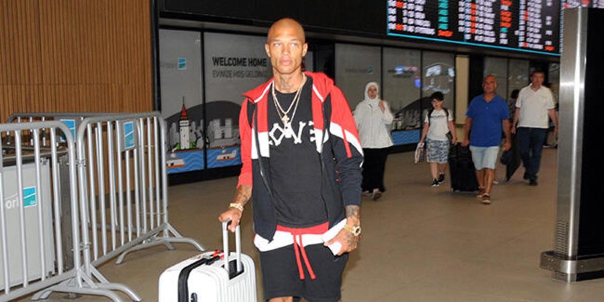 ABD'li &uuml;nl&uuml; manken Jeremy Meeks İstanbul'a geldi