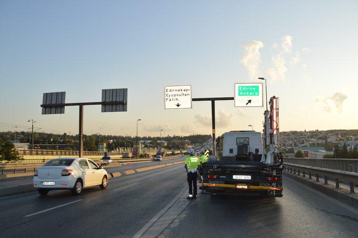 Vatan Caddesi trafiğe kapatıldı G5