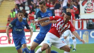 Fenerbahçe, Mevlüt Erdinç'i kadrosuna katıyor