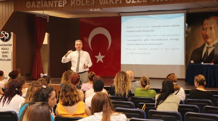 GKV&rsquo;de kişisel ve &ouml;rg&uuml;tsel iletişim semineri