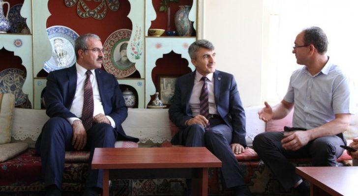 Rektör Uysal: Çinili Camii’nin güçlendirilmesi taraftarıyım G3