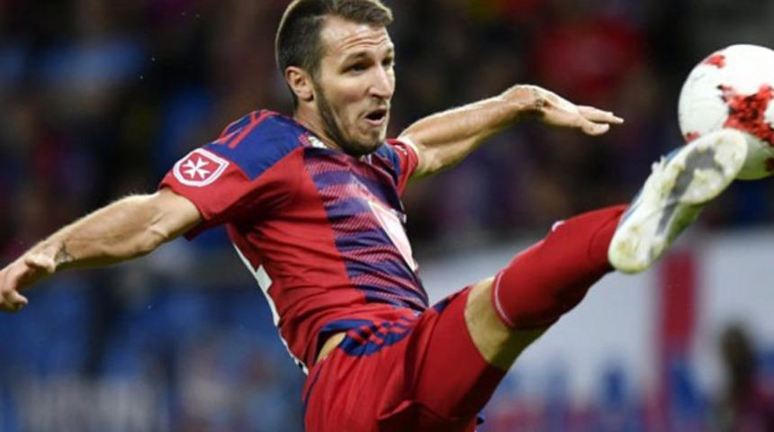 &Ccedil;aykur Rizespor&rsquo;dan forvete takviye