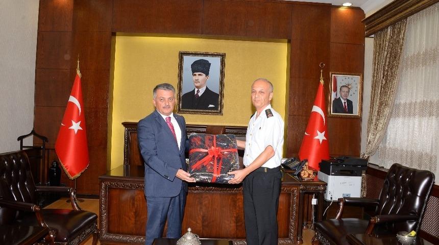 Albay Kınay&rsquo;dan Vali Yazıcı&rsquo;ya veda ziyareti