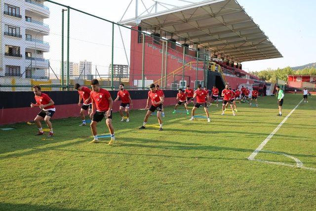 Karaköprü Belediyespor galibiyetle başlamak istiyor