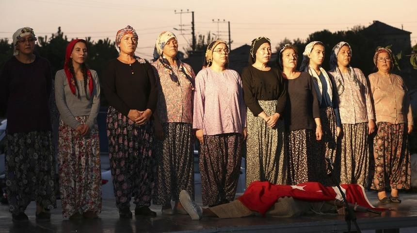 Baltak&ouml;y&rsquo;de tiyatro şenliği