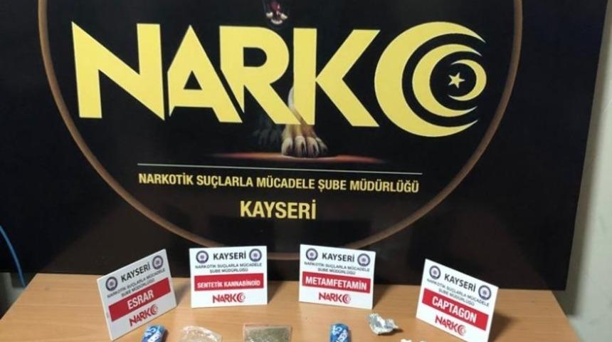 Kayseri&rsquo;de uyuşturucu operasyonu: 14 g&ouml;zaltı