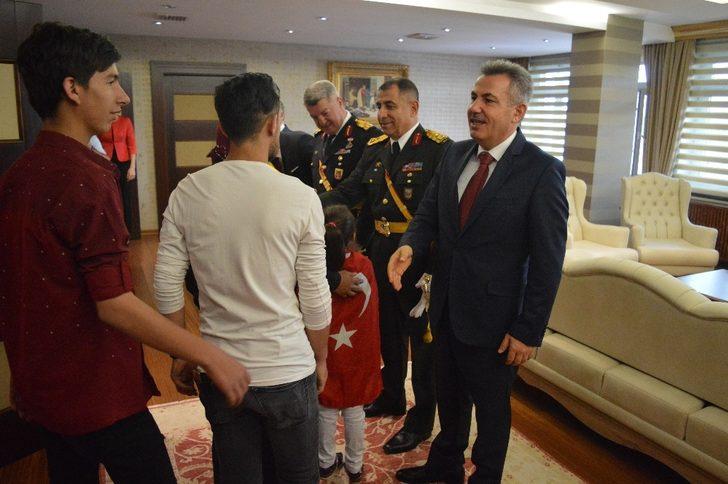 Ağrı’da Zafer Bayramı coşkusu G5