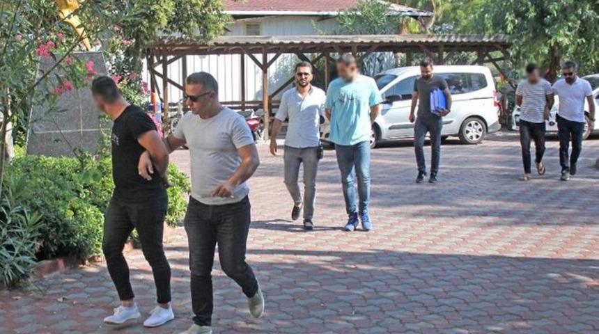 Antalya'da şoke eden iddia: Garsonlar müşterilere kadın pazarlıyor!