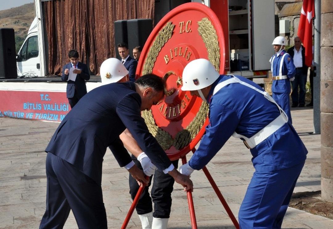 B&uuml;y&uuml;k zaferin 97. Yılı Bitlis&rsquo;te kutlandı