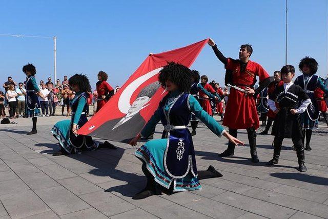 30 Ağustos Zafer Bayramı, Kuşadası’nda da coşkuyla kutlanıyor