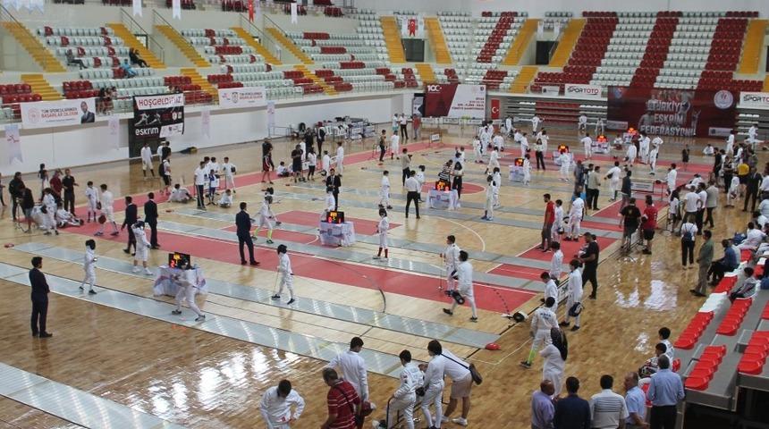 100. Yıl Milli M&uuml;cadele Eskrim Şampiyonası&rsquo;na 27 ilden 953 sporcu katılacak