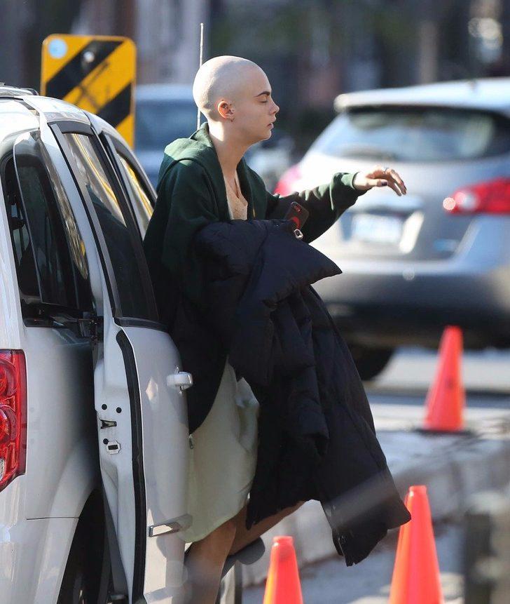 Cara Delevingne son haliyle şoke etti G3